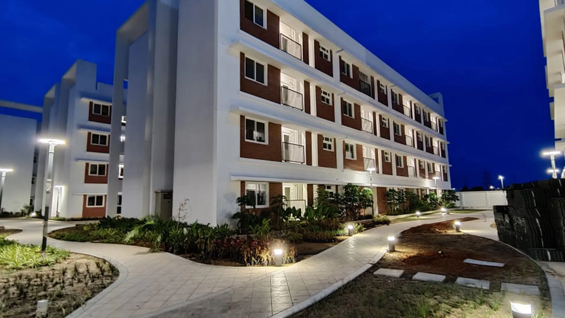 PRESTIGE COURTYARD